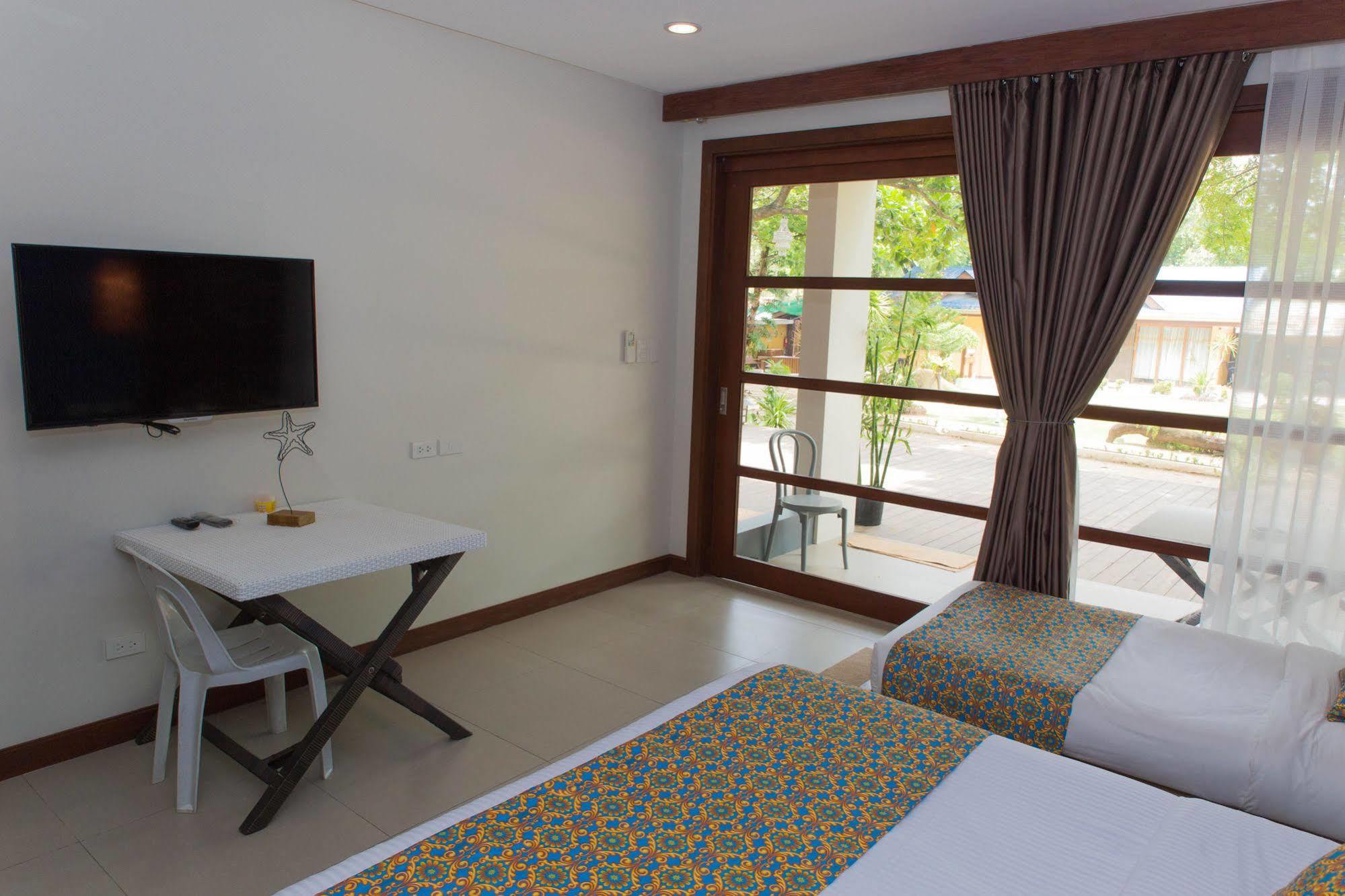 Karancho Beach House Lapu-Lapu City Exterior photo
